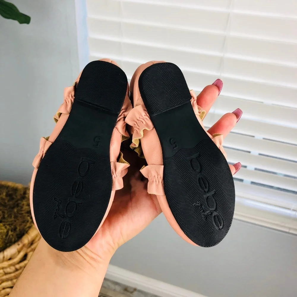 NWT BEBE GIRLS BLUSH FLATS